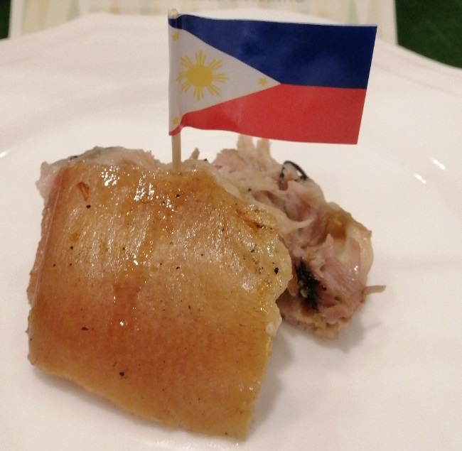 The Lechon Diva x Center Table Catering: Lechon Flambe